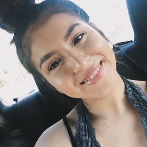 Meet your Posher, Sabrina